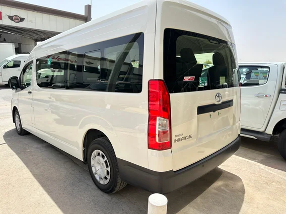 Toyota Haice ركاب 2023 