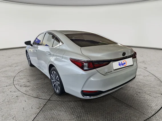 لكزس ES 250 AA Elegant 2024 