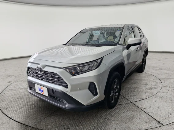 Toyota RAV4 LE 2024 