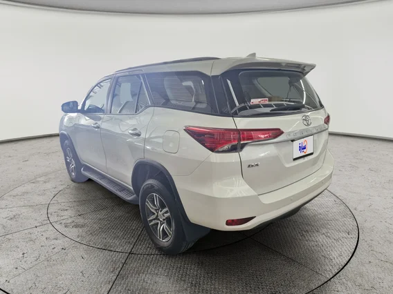 Toyota Fortuner GX 2022 دبل