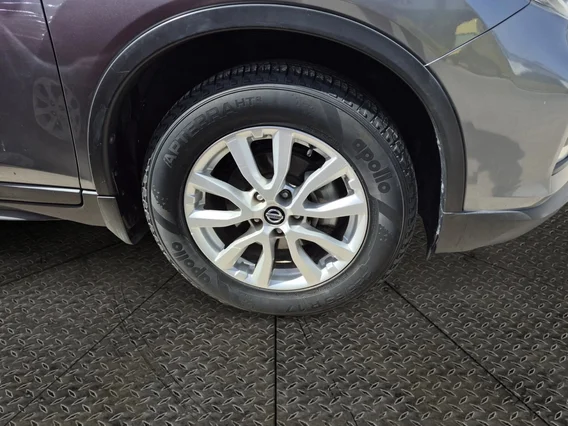 نيسان أكس تريل S 5 Seats 2021 دبل