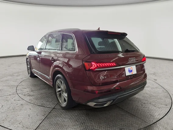 اودي Q7  2021 