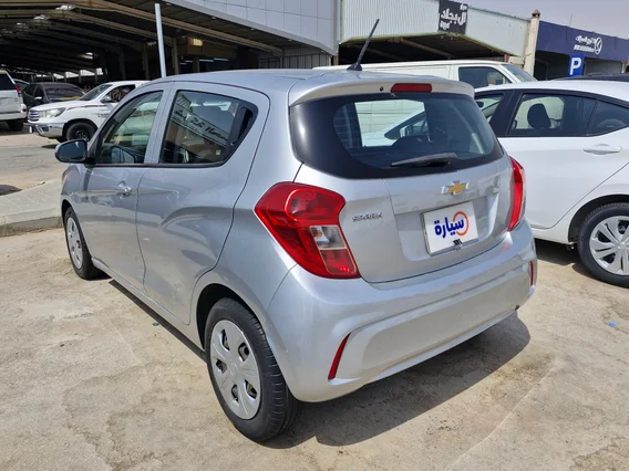 Chevrolet Spark LS 2020 