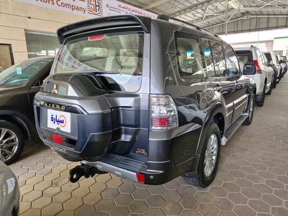 ميتسوبيشي باجيرو GLS 5Doors 2022 دبل