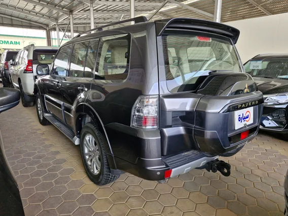 ميتسوبيشي باجيرو GLS 5Doors 2022 دبل