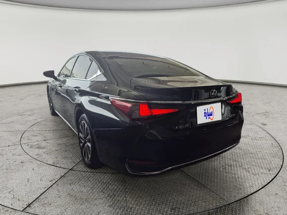لكزس ES 250 AA Elegant 2023 