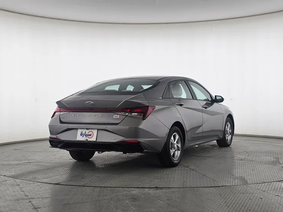 Hyundai Elantra Smart 2021 