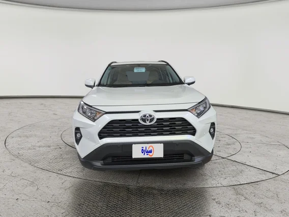 Toyota RAV4 XLE 2025 