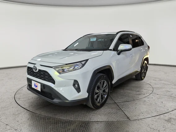Toyota RAV4 XLE 2025 