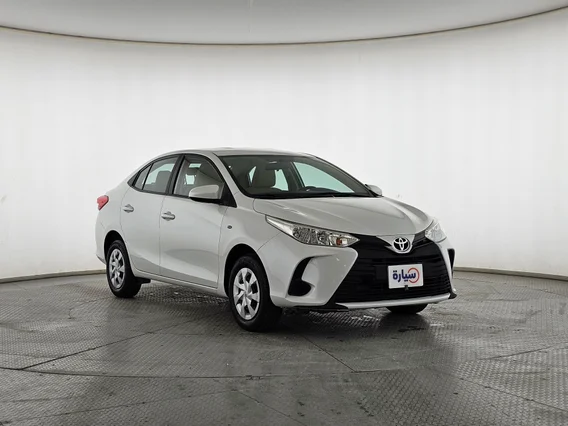 Toyota Yaris  Y 2022 