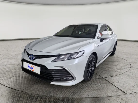 Toyota Camry  GLE HEV  2024 