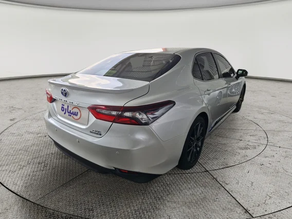 Toyota Camry  GLE HEV  2024 