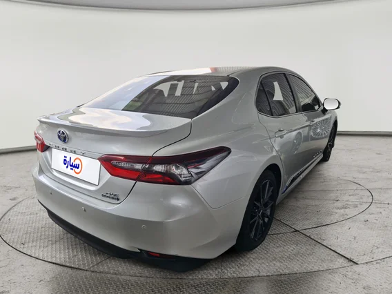 Toyota Camry  GLE HEV  2024 