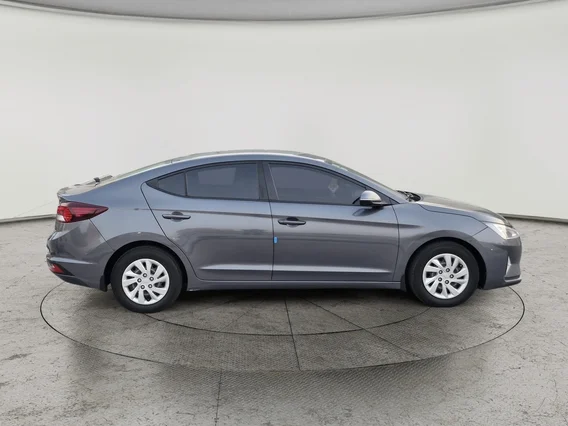 Hyundai Elantra Smart 2020 