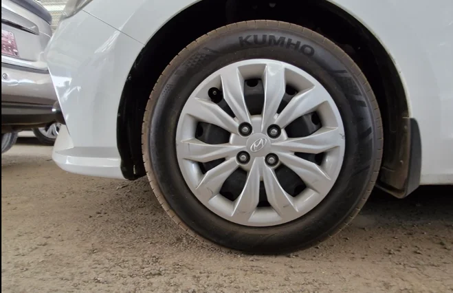 Hyundai Accent Smart 2023 