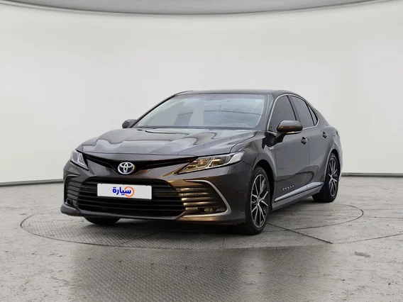 Toyota Camry  GLE HEV  2022 