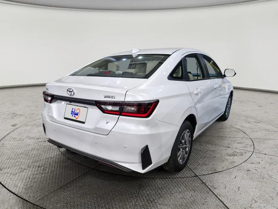 Toyota Yaris  Y 2024 