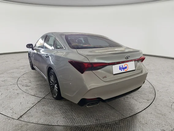 Toyota Avalon PREMIUM 2022 