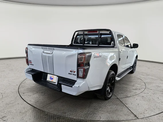 ايسوزو دي ماكس GT 2023 دبل