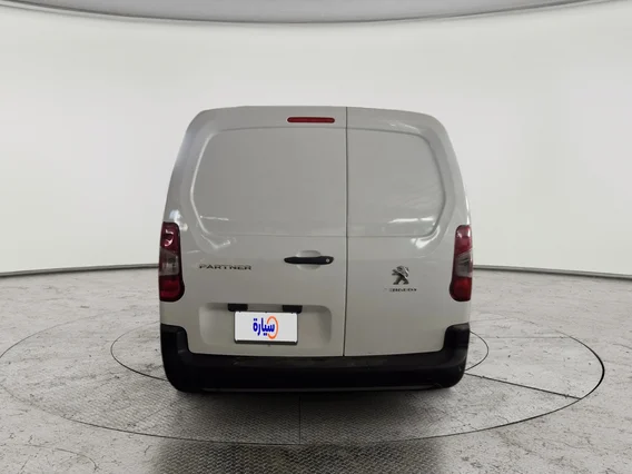 بيجو بارتنر Short van 2023 