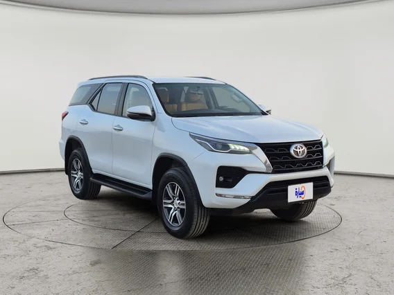 Toyota Fortuner VX 2023 دبل