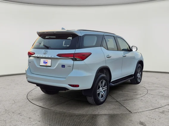Toyota Fortuner VX 2023 دبل