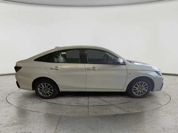 Toyota Yaris  Y 2023 