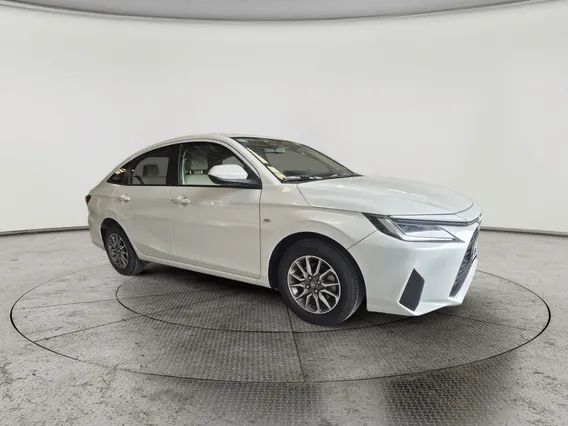 Toyota Yaris  Y 2023 