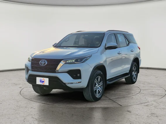Toyota Fortuner VX 2023 دبل