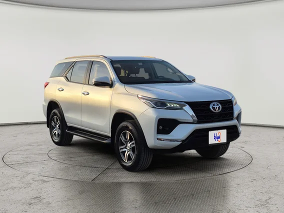 Toyota Fortuner VX 2023 دبل
