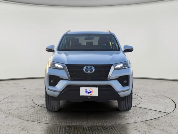 Toyota Fortuner VX 2023 دبل