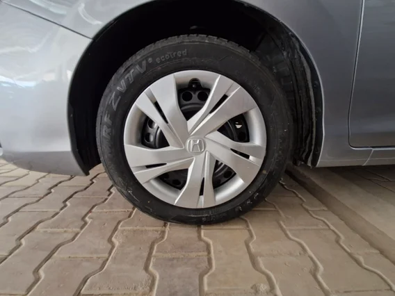 Honda City LX 2024 