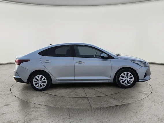 Hyundai Accent Smart 2021 