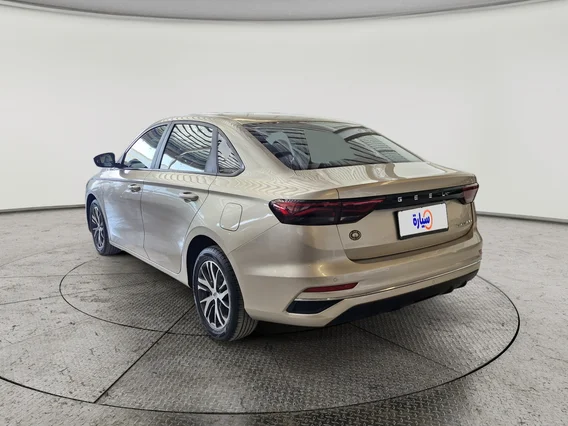 Geely Emgrand GS 2023 