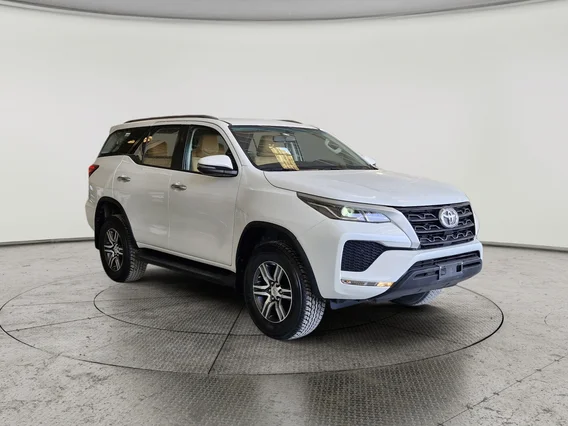 Toyota Fortuner GX 2023 دبل