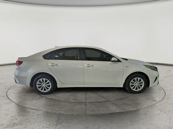 Kia Cerato GL 2024 