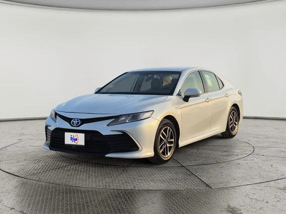 Toyota Camry  LE HEV 2022 