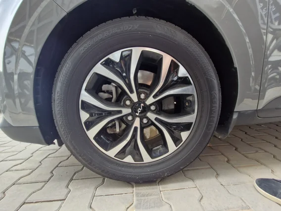 Kia Carnival LX 2023 