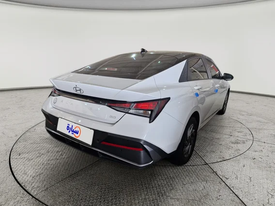 Hyundai Elantra Smart Plus 2025 