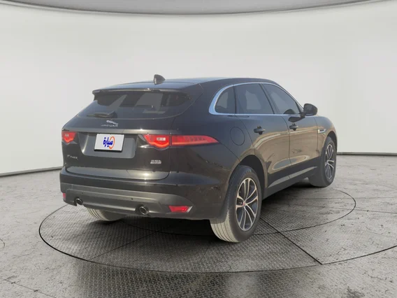 Jaguar F-Pace  2020 