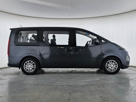 Hyundai Staria Van 2022 