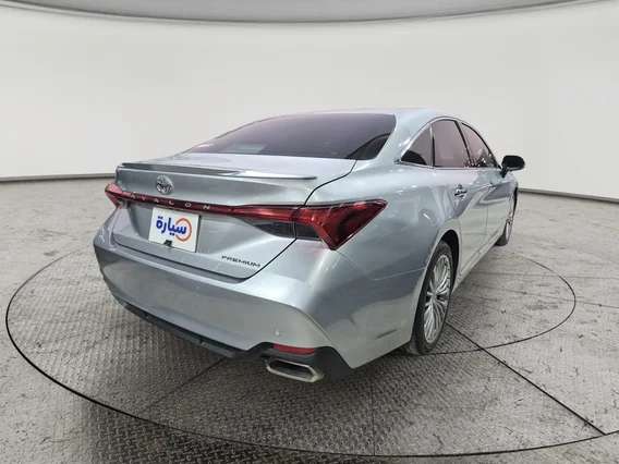 Toyota Avalon PREMIUM 2022 