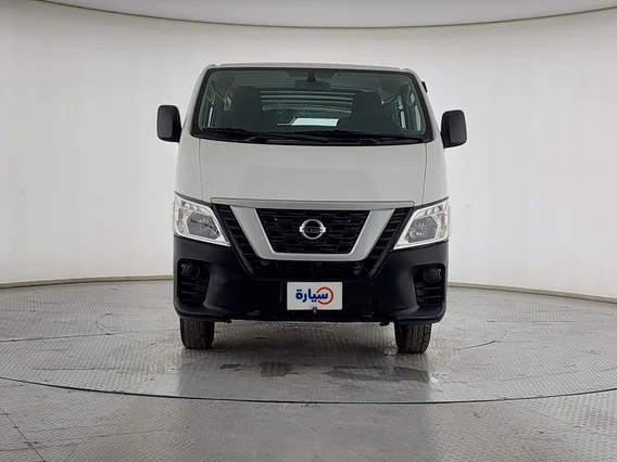 Nissan Urvan NV350 2021 
