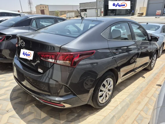 Hyundai Accent Smart 2023 