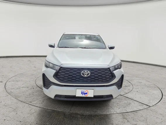 Toyota Innova VIP7 HEV 2024 