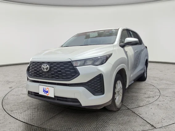 Toyota Innova VIP7 HEV 2024 