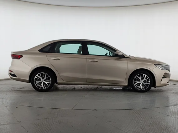 Geely Emgrand GS 2023 