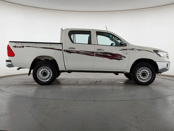 Toyota Hilux DC 4x4 GL2 DSL 2023 دبل