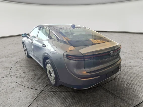 تويوتا كراون Prestige 2026 