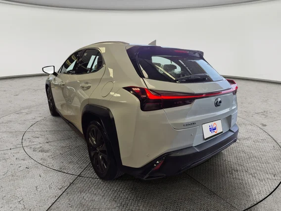 Lexus UX 200 F-Sport  2023 